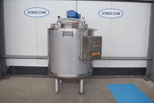 OR171211 - 1 x AISI304L stainless-steel mixing tank with a capacity of 1000L