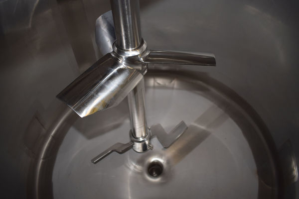 OR171129 - 1 x 200L stainless-steel single skin mixing tank