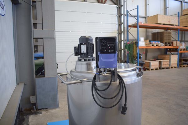 OR180300 - 4 x 300L AISI316; Mischbehälter; Isoliert; Wärmetauscher