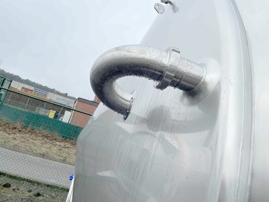 4 x Nieuwe roestvrijstalen verticale opslagtanks van 44.000L in AISI316L