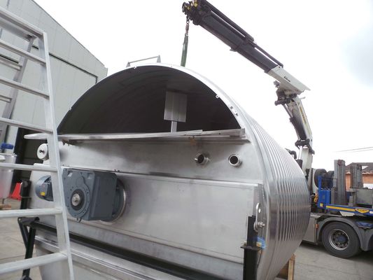 25.500L AISI304L mixing tank; slow speed chocolat agitator; heat exchanger