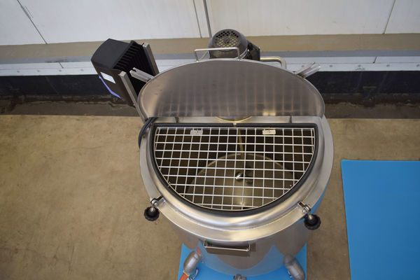 OR180300 - 4 x 300L AISI316; Mischbehälter; Isoliert; Wärmetauscher