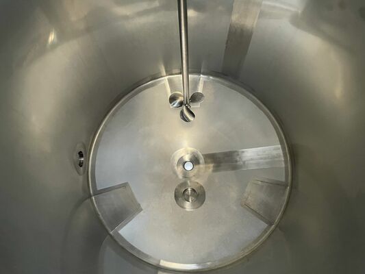 1 x Nieuwe roestvrijstalen verticale mengtank van 1.330L in AISI316L