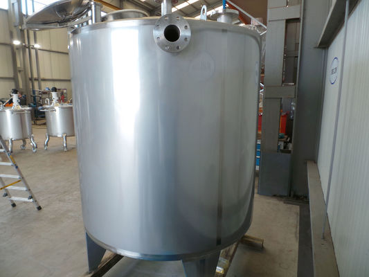 1 x 3.300L AISI 304L single jacketed vertical stainless-steel storage tank