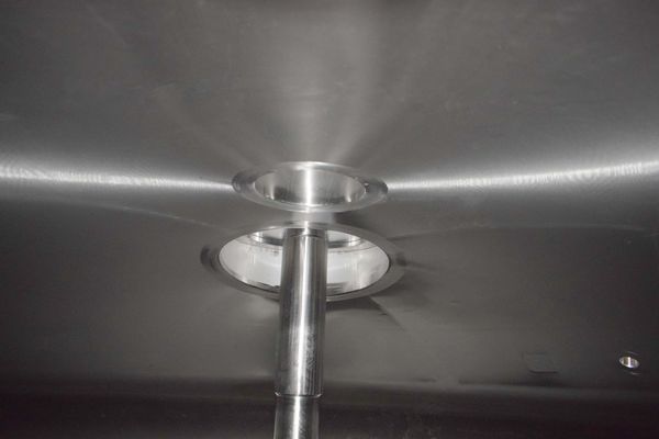 OR171219 - 1 x AISI304 Cuve de mélange en acier inoxydable avec un capacité de 40.000L