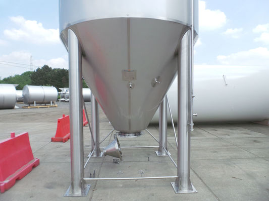 8 x 27,8m³; AISI304; CCT beer fermenters; PED CE TüV; 10% Rx & 2 x 26,2m³: AISI304 BBT bright beer tanks; PED CE TüV; 10% Rx