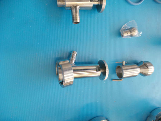 8 x 27,8m³; AISI304; CCT beer fermenters; PED CE TüV; 10% Rx & 2 x 26,2m³: AISI304 BBT bright beer tanks; PED CE TüV; 10% Rx