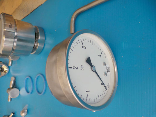 8 x 27,8m³; AISI304; CCT beer fermenters; PED CE TüV; 10% Rx & 2 x 26,2m³: AISI304 BBT bright beer tanks; PED CE TüV; 10% Rx