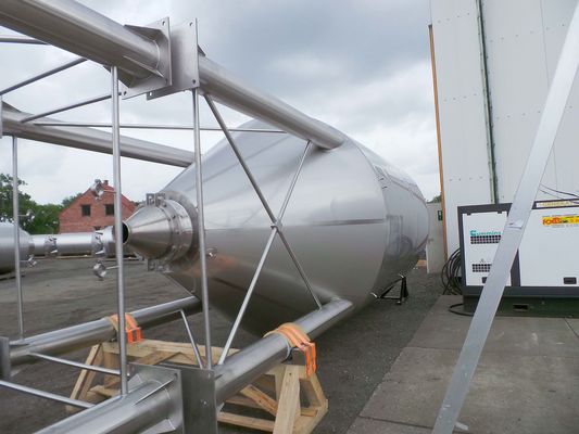 8 x 27,8m³; AISI304; CCT beer fermenters; PED CE TüV; 10% Rx & 2 x 26,2m³: AISI304 BBT bright beer tanks; PED CE TüV; 10% Rx