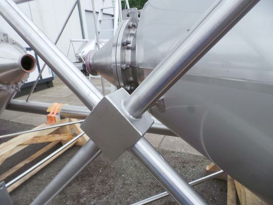 8 x 27,8m³; AISI304; CCT beer fermenters; PED CE TüV; 10% Rx & 2 x 26,2m³: AISI304 BBT bright beer tanks; PED CE TüV; 10% Rx