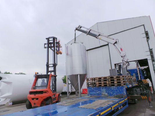 8 x 27,8m³; AISI304; CCT beer fermenters; PED CE TüV; 10% Rx & 2 x 26,2m³: AISI304 BBT bright beer tanks; PED CE TüV; 10% Rx