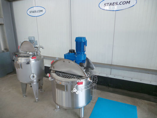 OR160840 - 1 x 100L AISI316; mixing tank; insulated; heat-exchange & 1 x 120L AISI304L mixing tank; gate agitator with scrapers; heat exchanger; insulation