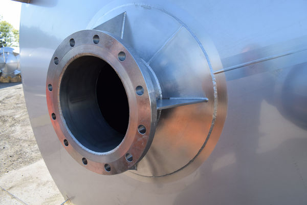 2 x 15.300L AISI304L cuve de mélange en acier inoxydable avec echangeur de chaleur