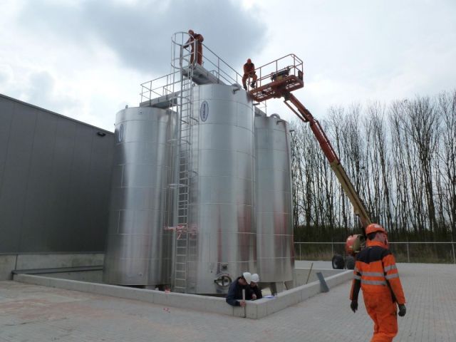 Project 4 x 50 m³ AISI 304