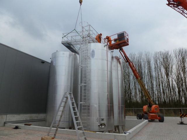 Project 4 x 50 m³ AISI 304