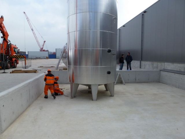 Project 4 x 50 m³ AISI 304