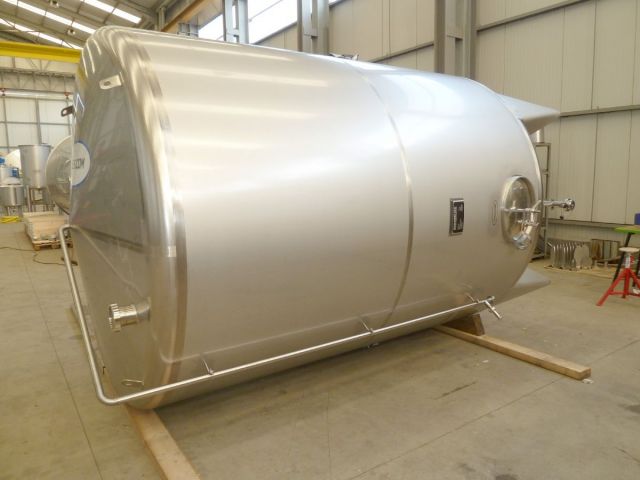 Project 4 x 300L, 1 x 300L AISI 316, 2 x 20m³, 2 x 15m³