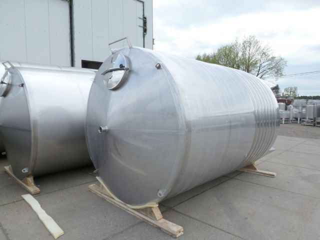 Project 4 x 300L, 1 x 300L AISI 316, 2 x 20m³, 2 x 15m³