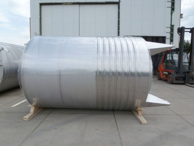 Project 4 x 300L, 1 x 300L AISI 316, 2 x 20m³, 2 x 15m³