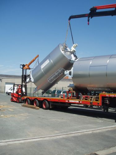 Project 2 x 15m³; AISI 304; warmtewisselaar; raamroerwerk; geisoleerd