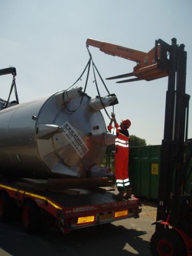 Project 2 x 15m³; AISI 304; warmtewisselaar; raamroerwerk; geisoleerd