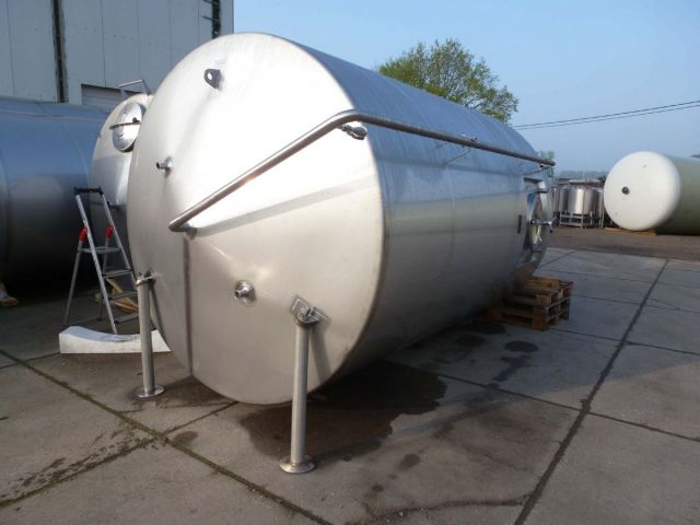 Project 2 x 12m³ AISI 304; heatexchanger, insulation; pressure