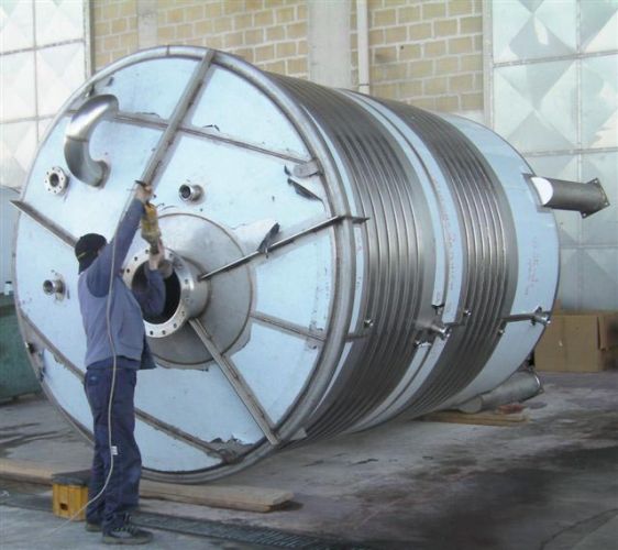 Project 2 x 30m³ AISI 304; echangeur thermique; agitation