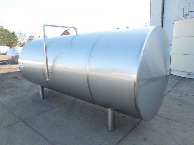 1 x 4.800L -  40 US bbl - 1.270 US gal AISI316; Stainless-steel storage-tank; insulated; horizontal