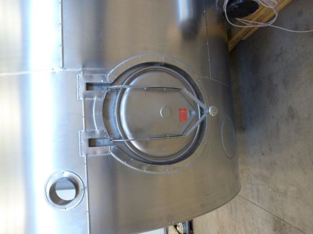 4 x 73m³ AISI316L; isoliert, vertikal, conischer boden auf rok; wärmetauscher