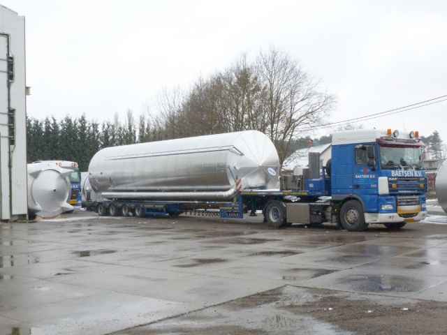 4 x 73m³ AISI316L; isoliert, vertikal, conischer boden auf rok; wärmetauscher