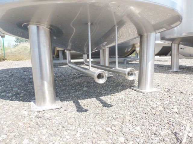 2 x 2.65m³ V2A BBT; Warmetauscher; Isolation; 2 bar Druck Innentank CE