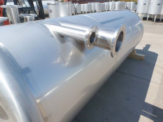 1 x 7.700L - 65 US bbl - 2.034 US gal AISI304; single skin; vertical; pressure vessel 0.51 bar PED CE