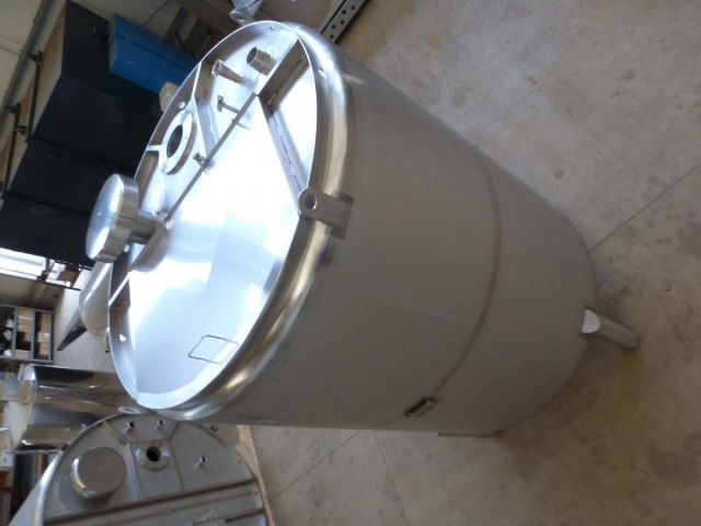 1 x 3.5m³ & 1 x 6.8m³ AISI316L; Edelstahl Behälter; einwandig; vertikal