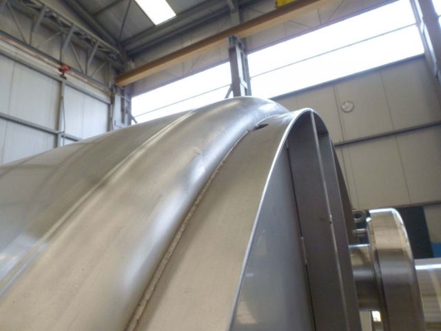 1 x 3.5m³ & 1 x 6.8m³ AISI316L; Edelstahl Behälter; einwandig; vertikal