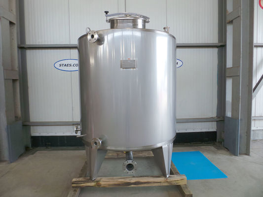 1 x 3.300L AISI 304L single jacketed vertical stainless-steel storage tank