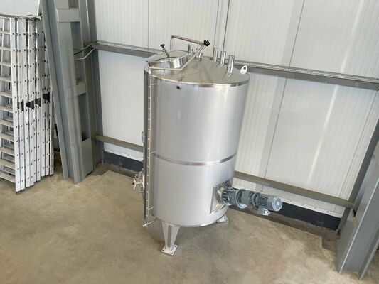1 x Neuer vertikaler 3.200L Edelstahl-Mischbehälter aus AISI316L