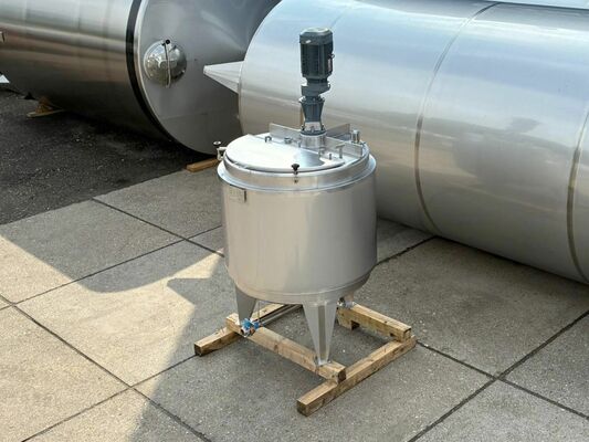1 x Nieuwe roestvrijstalen verticale mengtank van 1.000L in AISI 316L