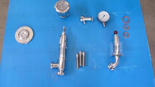 1 x 1.95m³ AISI304; warmtewisselaar; isolatie; verticaal; conisch