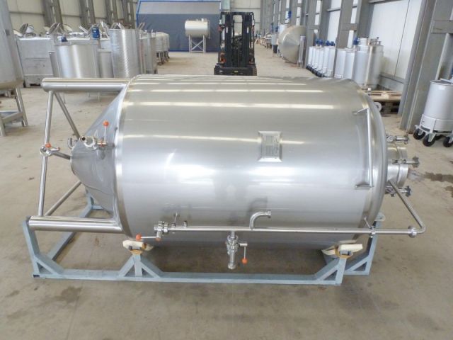 1 x 1.95m³ AISI304; warmtewisselaar; isolatie; verticaal; conisch