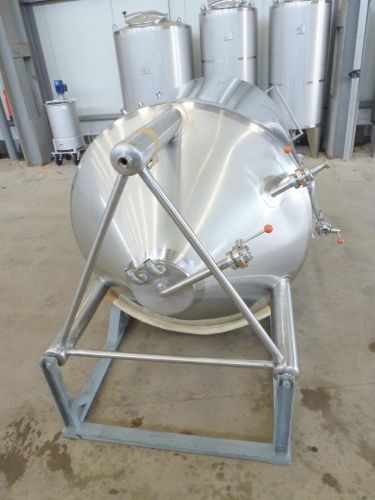 1 x 1.95m³ AISI304; warmtewisselaar; isolatie; verticaal; conisch