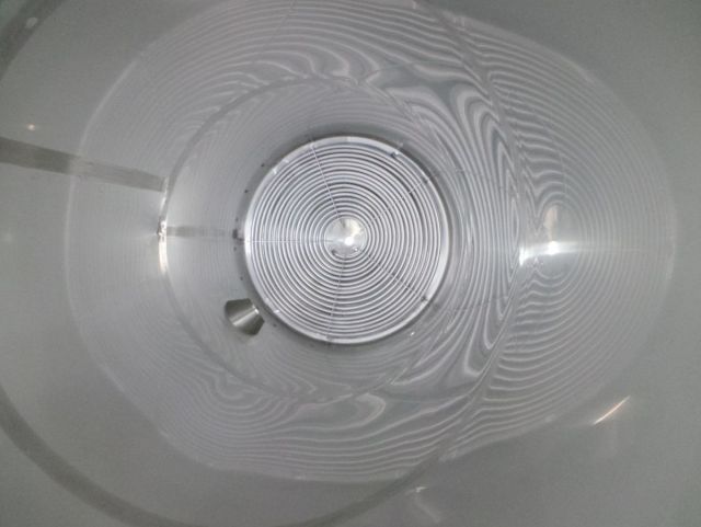 1 x 14.4m³ V2A; wärmetauscher; isoliert; ruhrwerke; vertikal; konisch