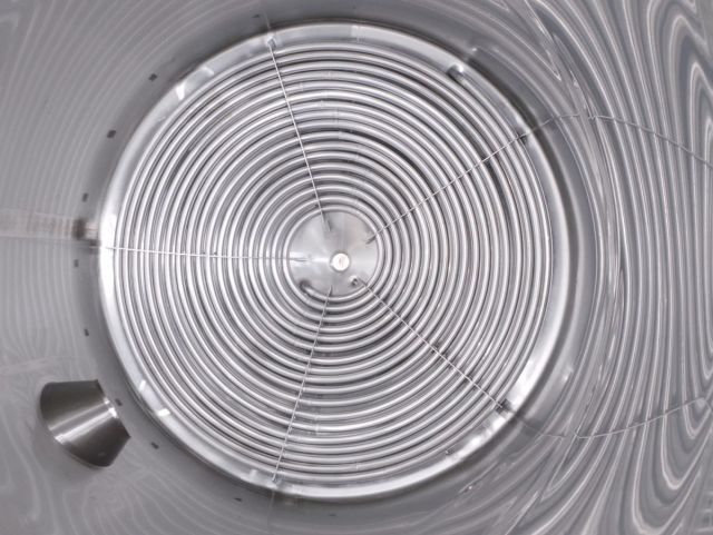 1 x 14.4m³ V2A; wärmetauscher; isoliert; ruhrwerke; vertikal; konisch