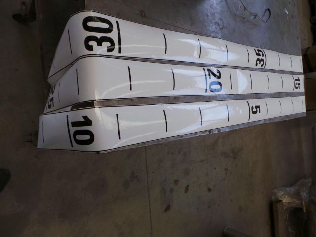 1 x 40m³ AISI304L; geisoleerd, vertikaal; conisch op poten; roestvrijstalen opslagtank