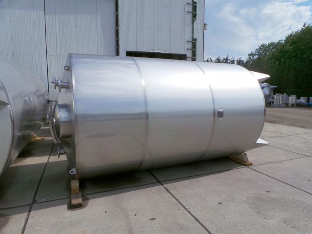 8 x 14.1m³ V4A; vertikal; einwandig; konische Behälter