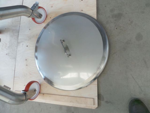 1 x 150L V2A; einwandige Transportbehälter auf Rädern