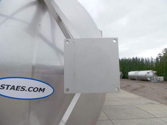 1 x 100m³ V2A; Isolierten Behälter; Wärmetauscher; Vertikal