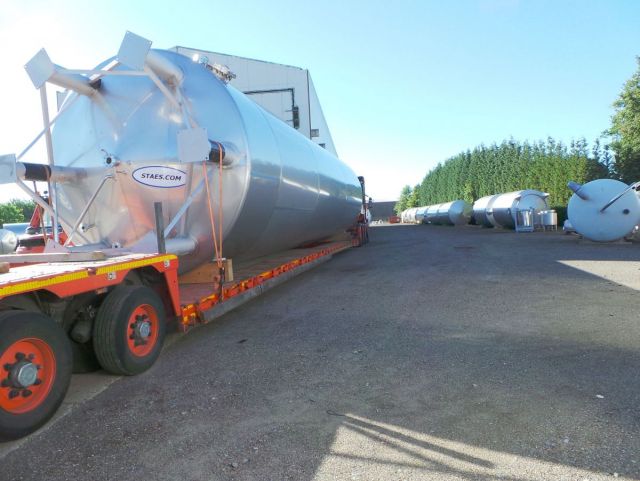 1 x 100m³ V2A; Isolierten Behälter; Wärmetauscher; Vertikal