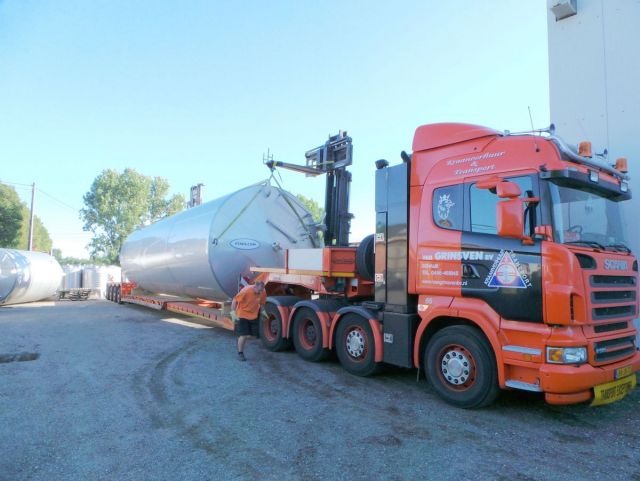 1 x 100m³ V2A; Isolierten Behälter; Wärmetauscher; Vertikal