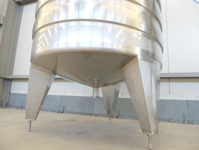 2 x 1.480L - 12 US bbl - 390 US gal AISI316; stainless-steel tanks; heat-exchanger; vertical; conical bottom