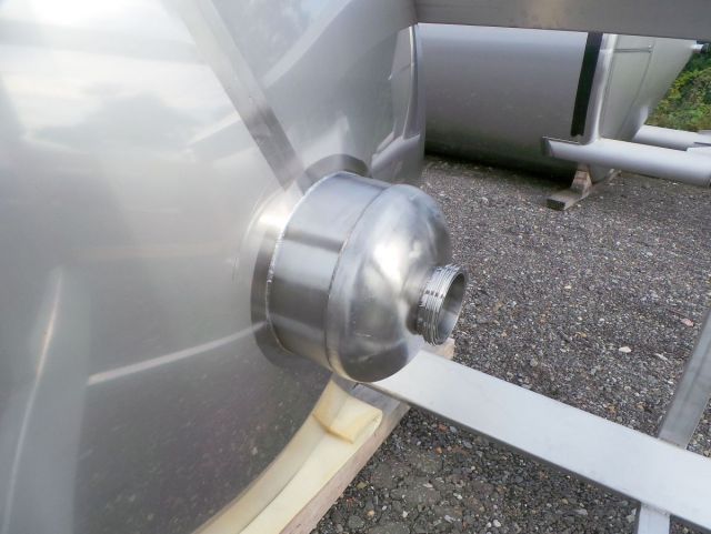 1 x 4.6m³ AISI316; roestvrijstalen opslagtanks; vertikaal op poten